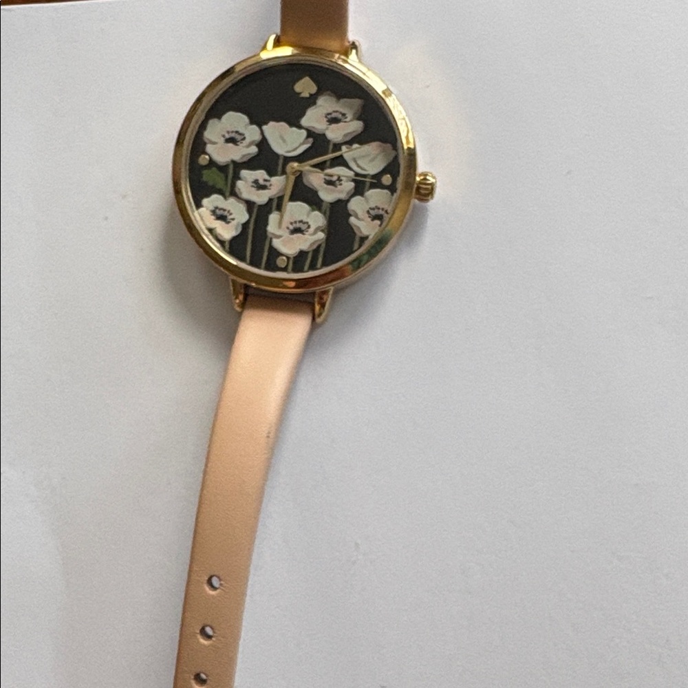Kate Spade NWT NewYork Metro Three Hand Black and Gold Floral Watch - Picture 4 of 7
